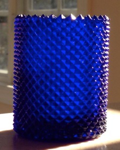 FAROY marked Cobalt Blue glass "Diamond Point" type candle cup or candle holder, marked on base: "PATENT NO. /FAROY / U.S.A. / 204,556". (Photo courtesy of Jan Wooten)