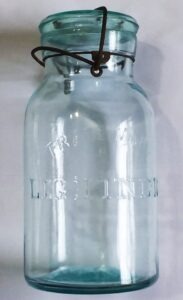 Trademark Lightning / ("Putnam" on base) Fruit Jar in light aqua