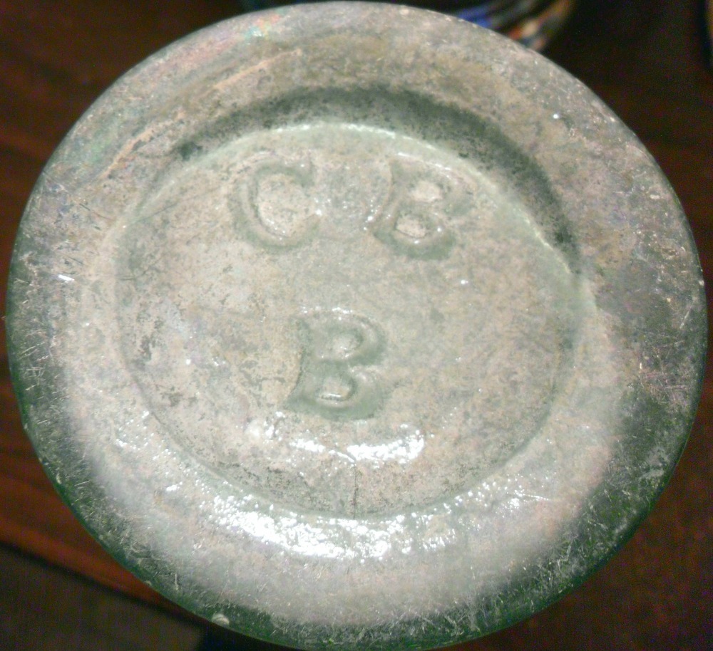 "C B B" mark on another example of these Chow Chow jars.