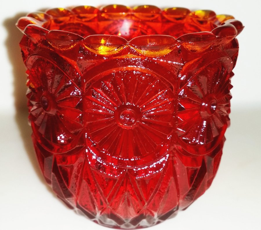 Amberina candle cup or toothpick, marked on base "FAROY U.S.A. PATENT NO 236,908". (Photo courtesy of Valerie Miller)