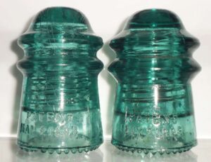 Another set of "mold twins" (from a different mold than the two shown near the top of this page). This mold has the numbers run together as "21893".