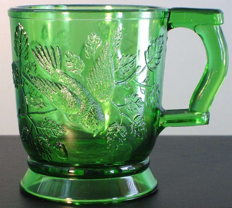 "Robin in a tree" - Mosser Glass Company mug in emerald green