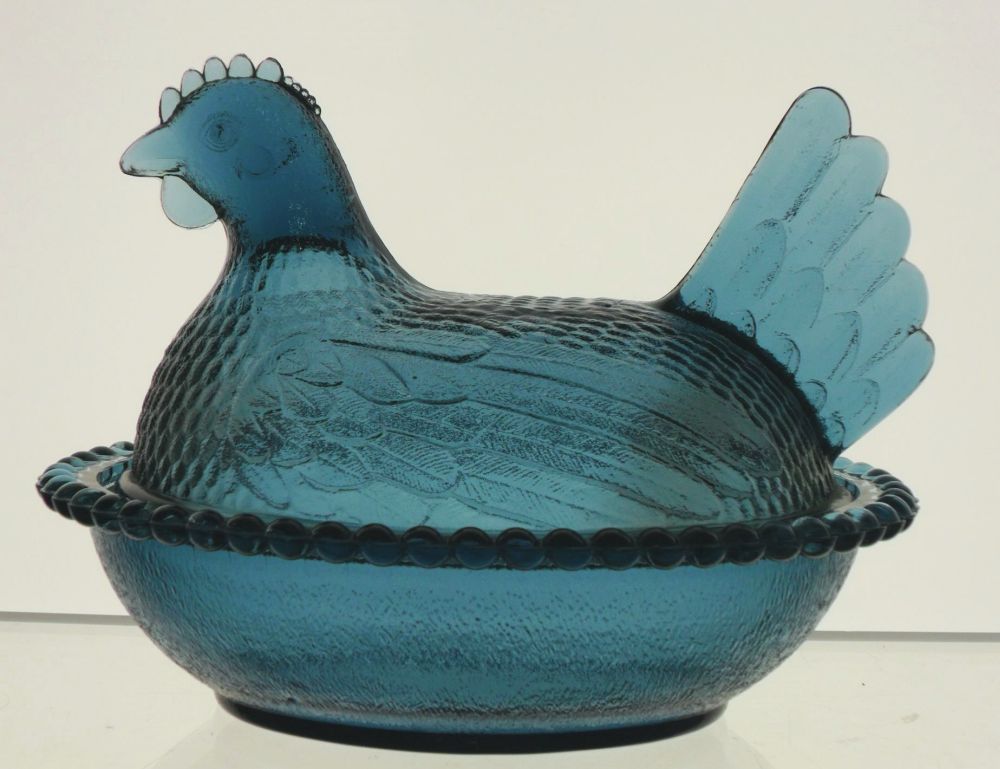 Indiana Glass Company hen on nest dish- in Midnight Blue