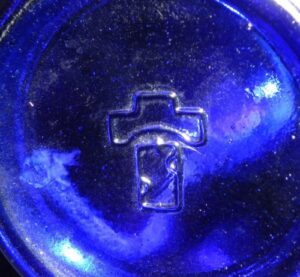 Unidentified Cross mark on base of modern recent cobalt blue lamp, possibly Asian. Someone sent me this photo several years ago (I'm sorry I lost track of their name). 