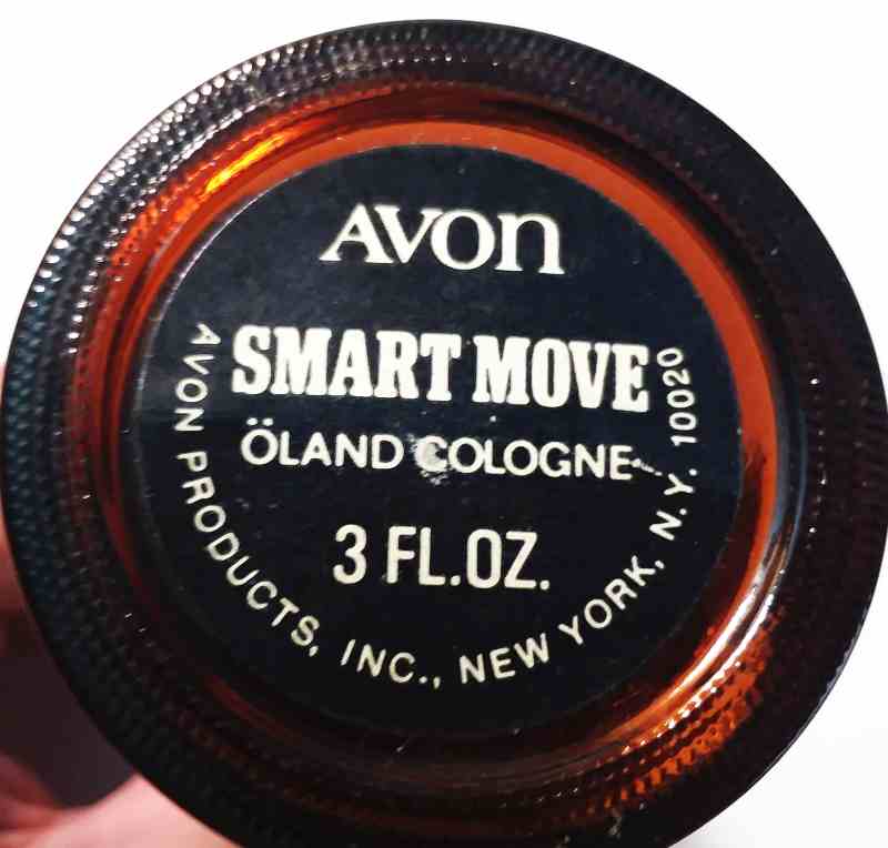 AVON "Smart Move" - Knight chess piece men's Cologne - OLAND COLOGNE decanter,  sold 1971-1972 - sticker on bottom of bottle shown above.