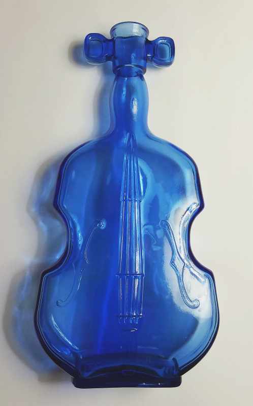 Cobalt Blue violin bottle made by Maryland Glass Corporation - probably dating from the 1950s. This example bears only the mold number "5" on the base.