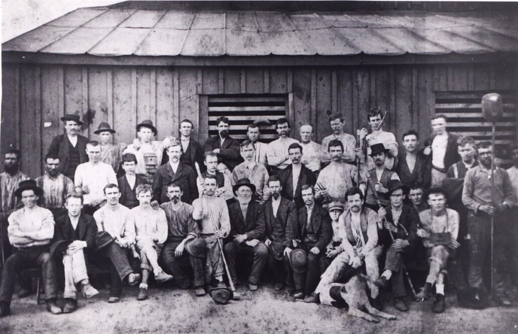 "Window house" glass workers, Star Glass Works, circa 1882 (photo courtesy New Albany Floyd County Public Library, New Albany, Indiana)